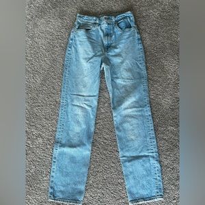 90’s High Rise Levi’s Jeans